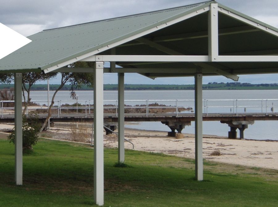 image of an outdoor shelter